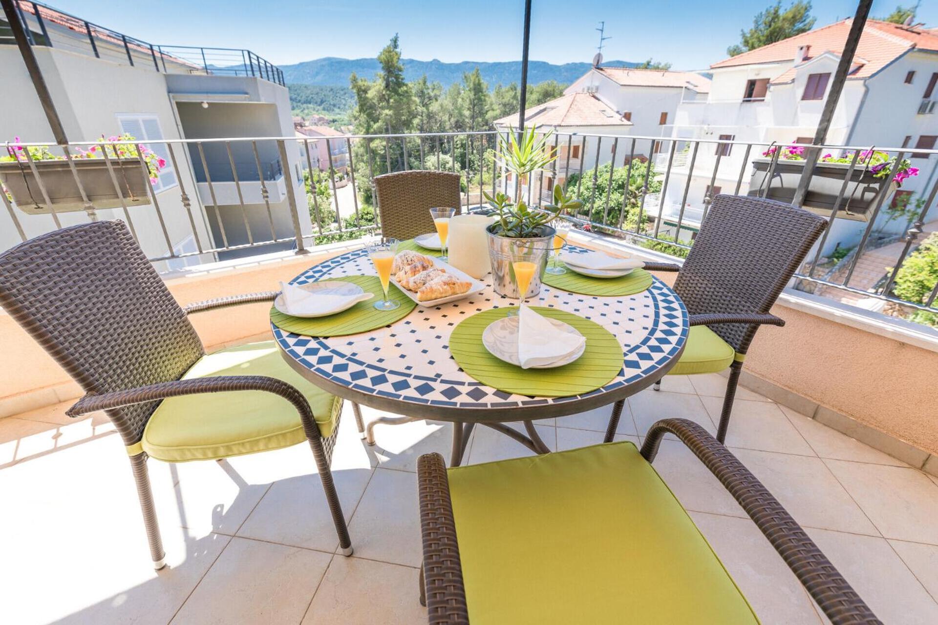Apartments Seric Vrboska Exterior foto